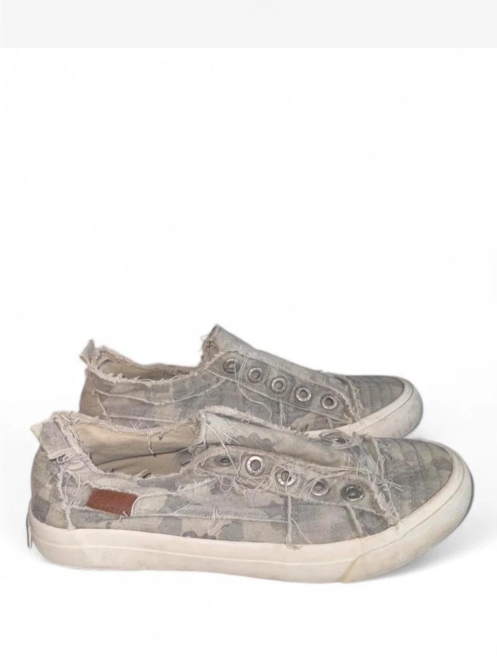 Frayed Canvas Slip-On Camo Sneakers - Gray